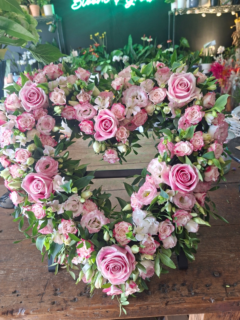 Standing Heart (open)
