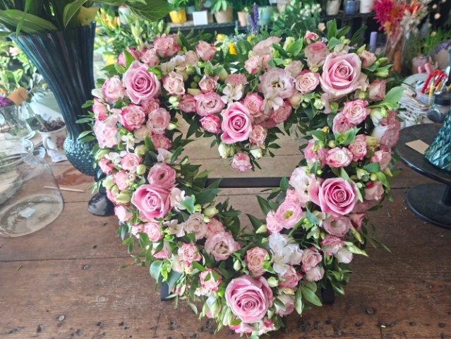 Standing Heart (open)